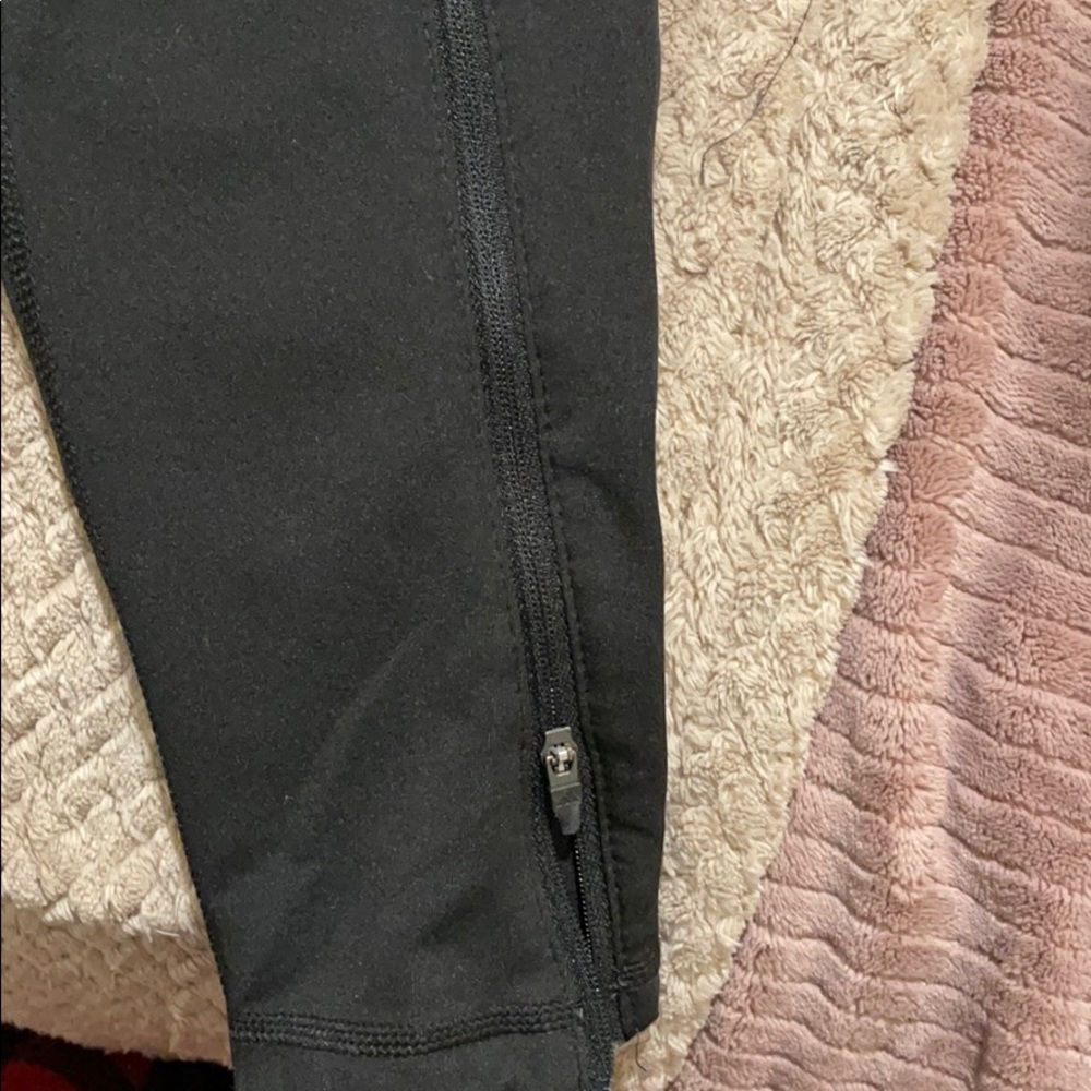 Joggers - Picture 3 of 3